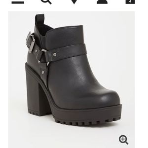 Not for sale ISO TORRID lug sole bootie 7.5